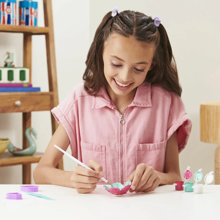 Outlet 😉 Spin Master Cool Maker, Clay Your Way Pottery Craft Kit With 6 Air Dry Clay Discs, Paint And Tools 🤩 6 Outlet 😉 Spin Master Cool Maker, Clay Your Way Pottery Craft Kit With 6 Air Dry Clay Discs, Paint And Tools 🤩 - Image 4