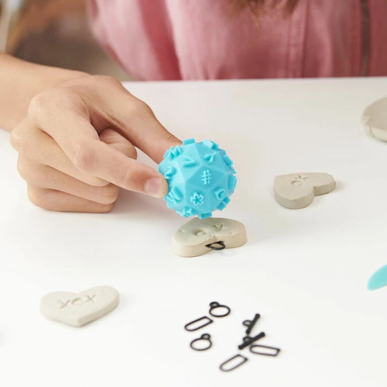 Outlet 😉 Spin Master Cool Maker, Clay Your Way Pottery Craft Kit With 6 Air Dry Clay Discs, Paint And Tools 🤩 10 Outlet 😉 Spin Master Cool Maker, Clay Your Way Pottery Craft Kit With 6 Air Dry Clay Discs, Paint And Tools 🤩 - Image 8